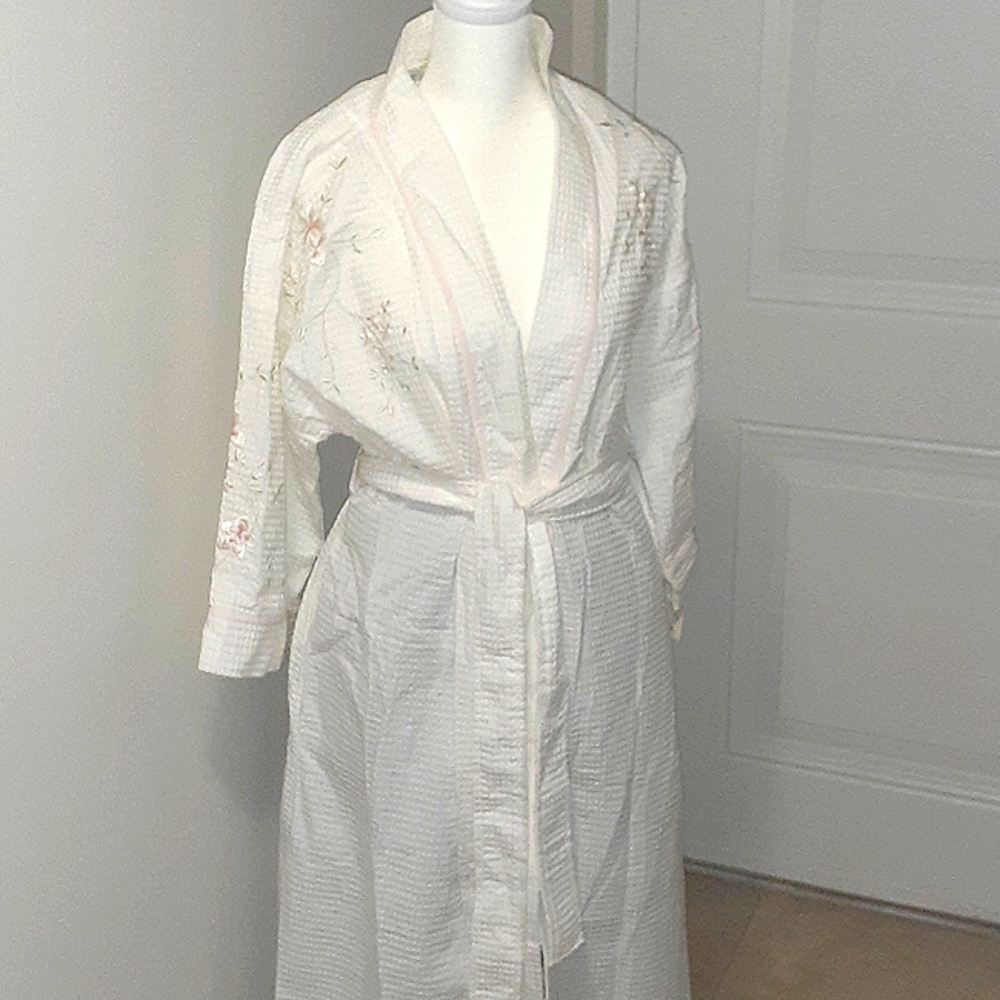 Oscar de la Renta waffle design full length robe